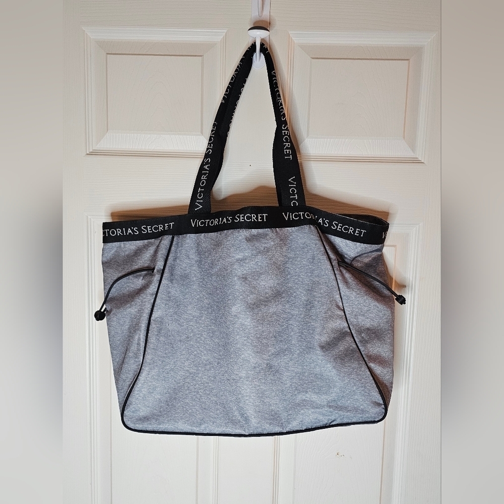 Victoria’s Secret Sport Cinch Tote Gym Weekend Bag Gray